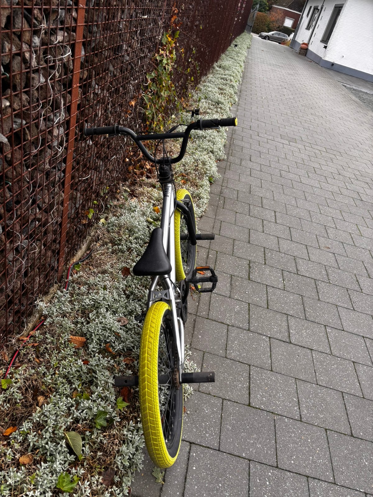 Stunt BMX, Ophalen, Zo goed als nieuw