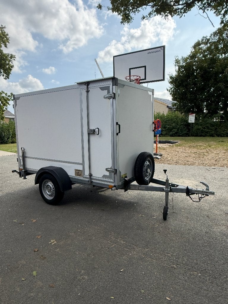 Remorque avec armoire fermée et porte latérale, Enlèvement, Comme neuf