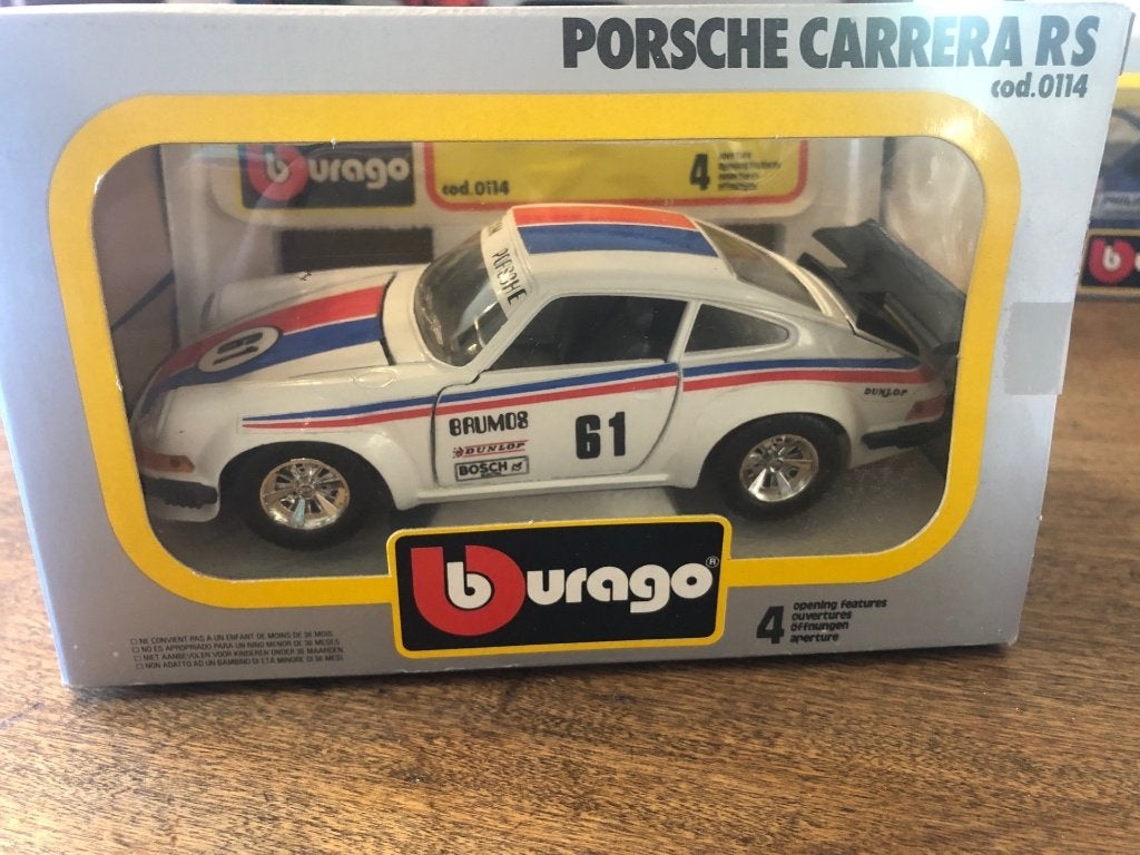 1:24 Porsche Carrera RS Burago miniatuur, Ophalen of Verzenden, Zo goed als nieuw, Auto, Burago