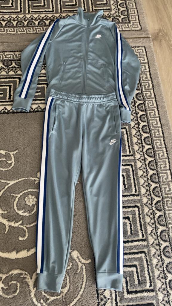 Nike trainingspak, Ophalen, Zo goed als nieuw, Maat 36 (S)
