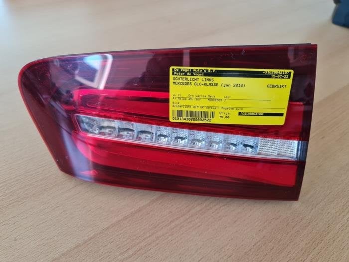 Achterlicht links van een Mercedes GLC-Klasse, Gebruikt, -, Ophalen of Verzenden, -