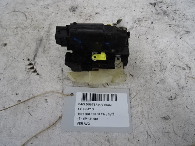 PORTIERSLOT LINKS VOOR Dacia Duster (HS) (01-2009/01-2018), Gebruikt, Voor, Dacia