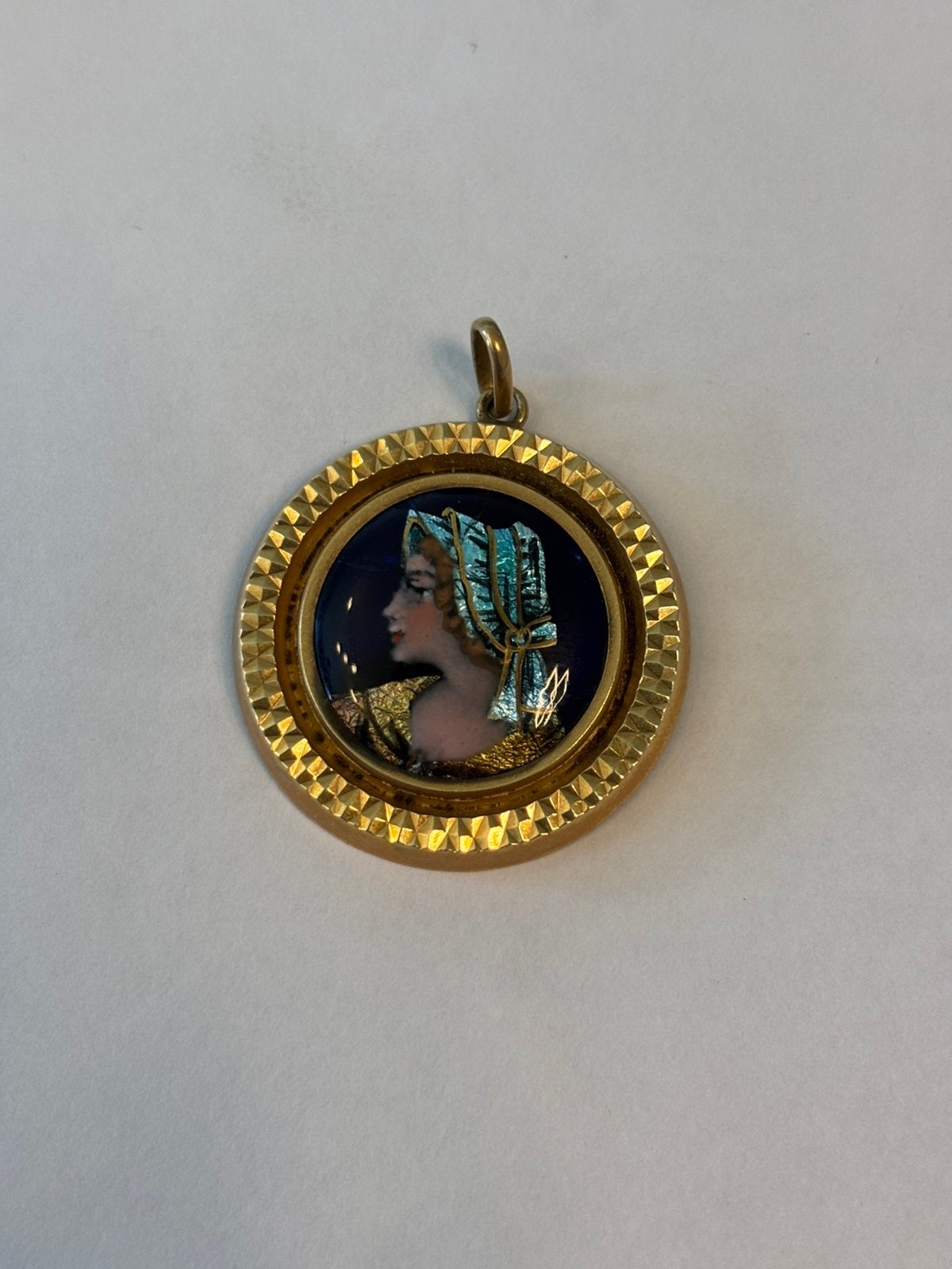 Pendentif or 18k XXème ;  Artisanat des Emaux de Limoges, Enlèvement, Comme neuf, Jaune, Or