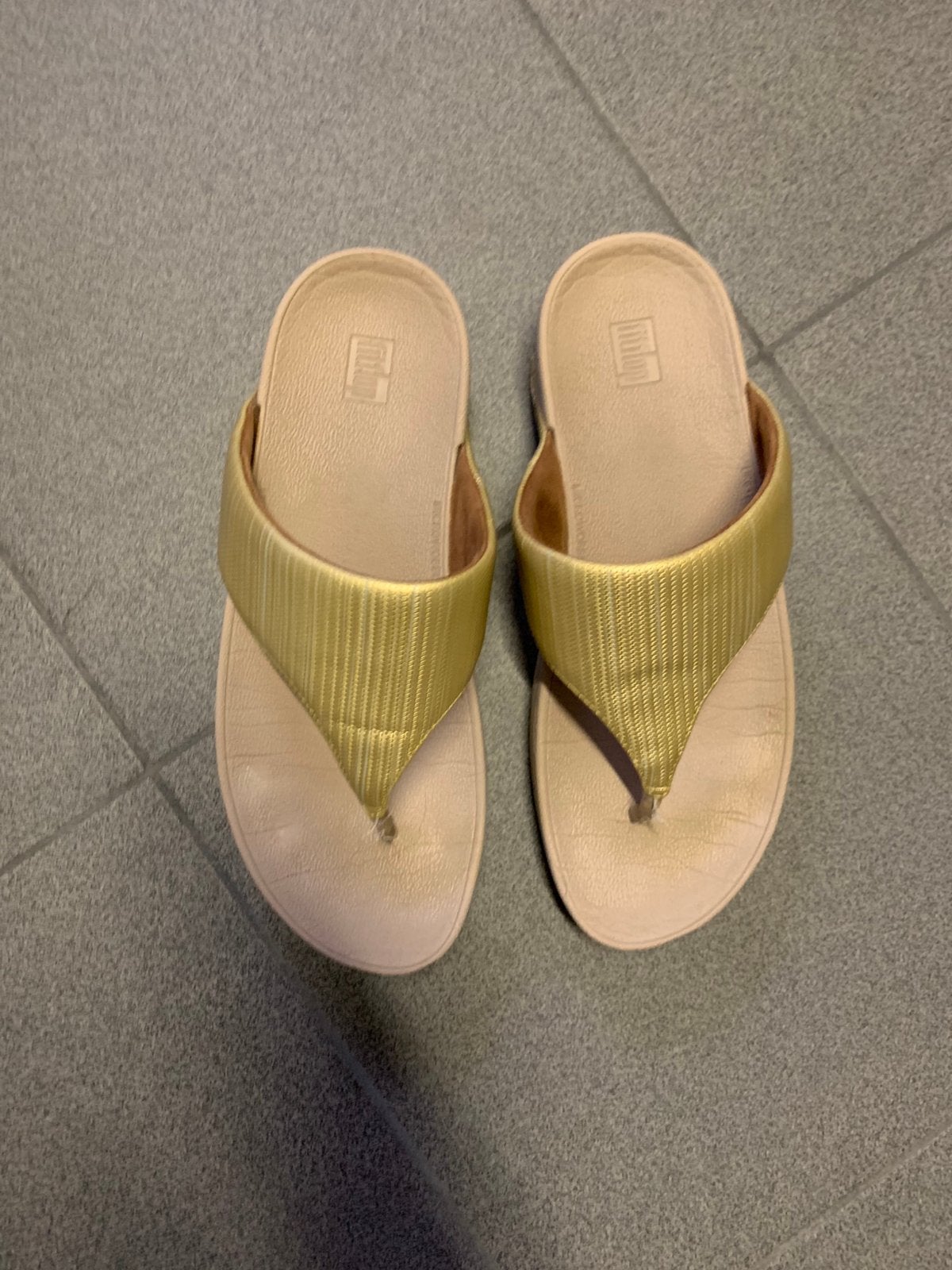 Chausson Fitflop taille 39, Enlèvement ou Envoi, Comme neuf, Sandales de bain