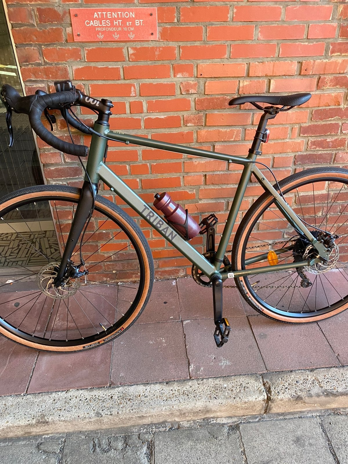 Triban Gravel 120M, Fietsen en Brommers, Ophalen, Zo goed als nieuw