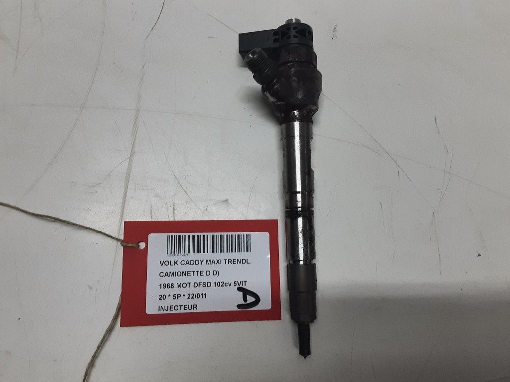 INJECTEUR Volkswagen Caddy IV (04L130277AC), Autos : Pièces & Accessoires, Volkswagen, Mevr. I. Hauben, Utilisé, Rue de l'Espoir 34 34
4030  GRIVEGNÉE, BE