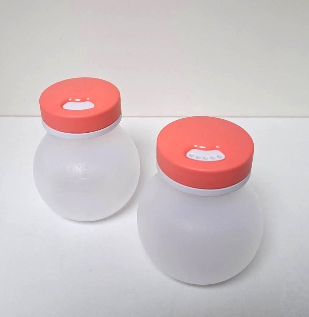 Tupperware™ « Salière - Poivrière - Boite à Épices Allegra », Maison & Meubles, Cuisine| Tupperware, Neuf, Récipient ou Bol, Blanc