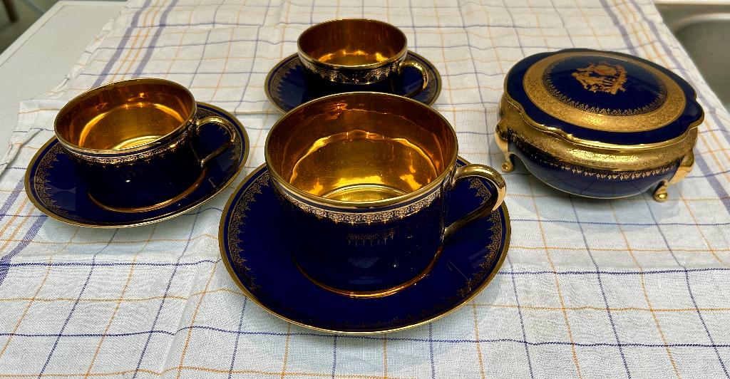 Limoges set (3 koppen en 1 suikerpot), Antiek en Kunst, Ophalen