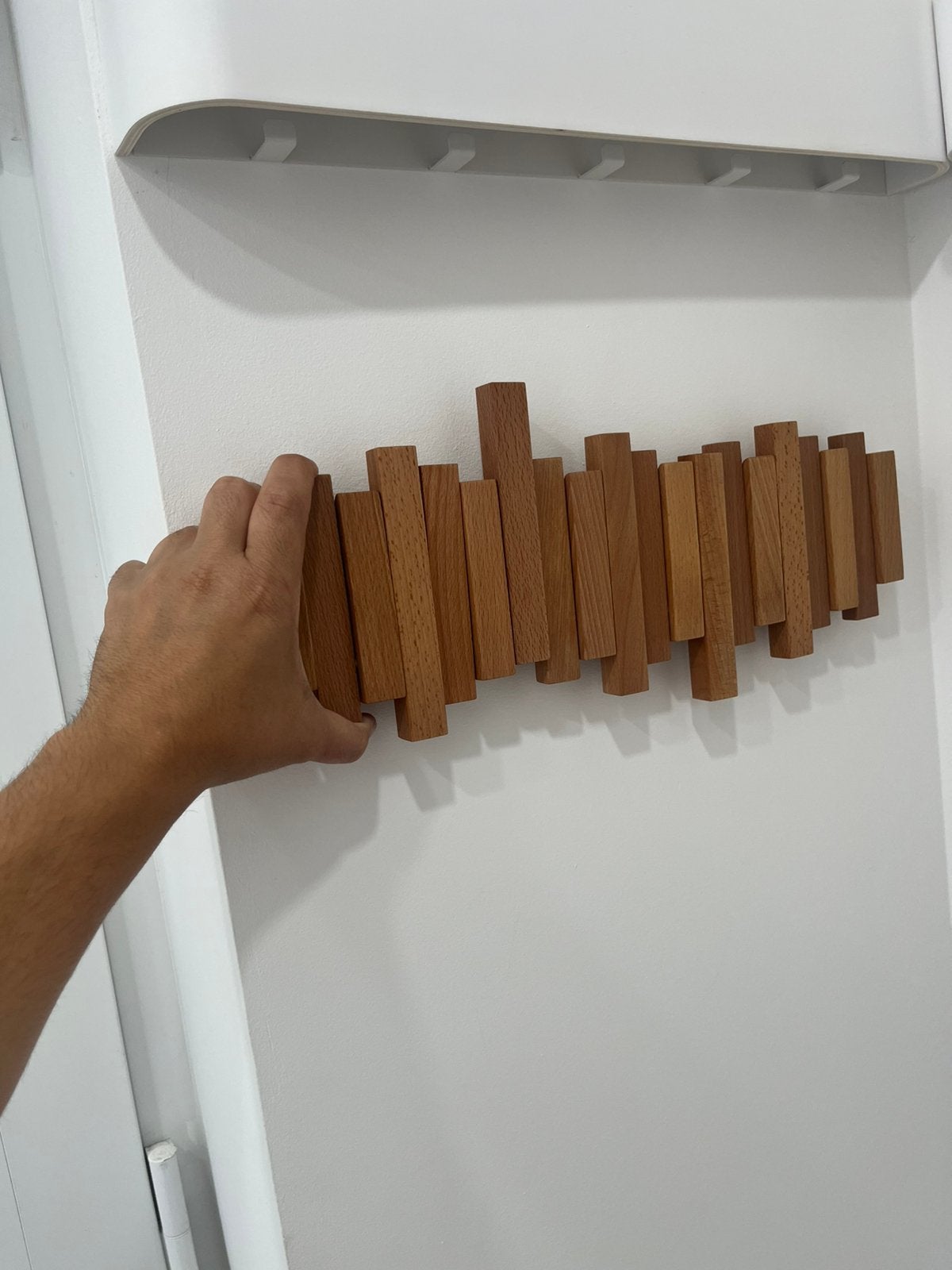 2 porte-manteaux muraux en bois massif., Enlèvement, Neuf