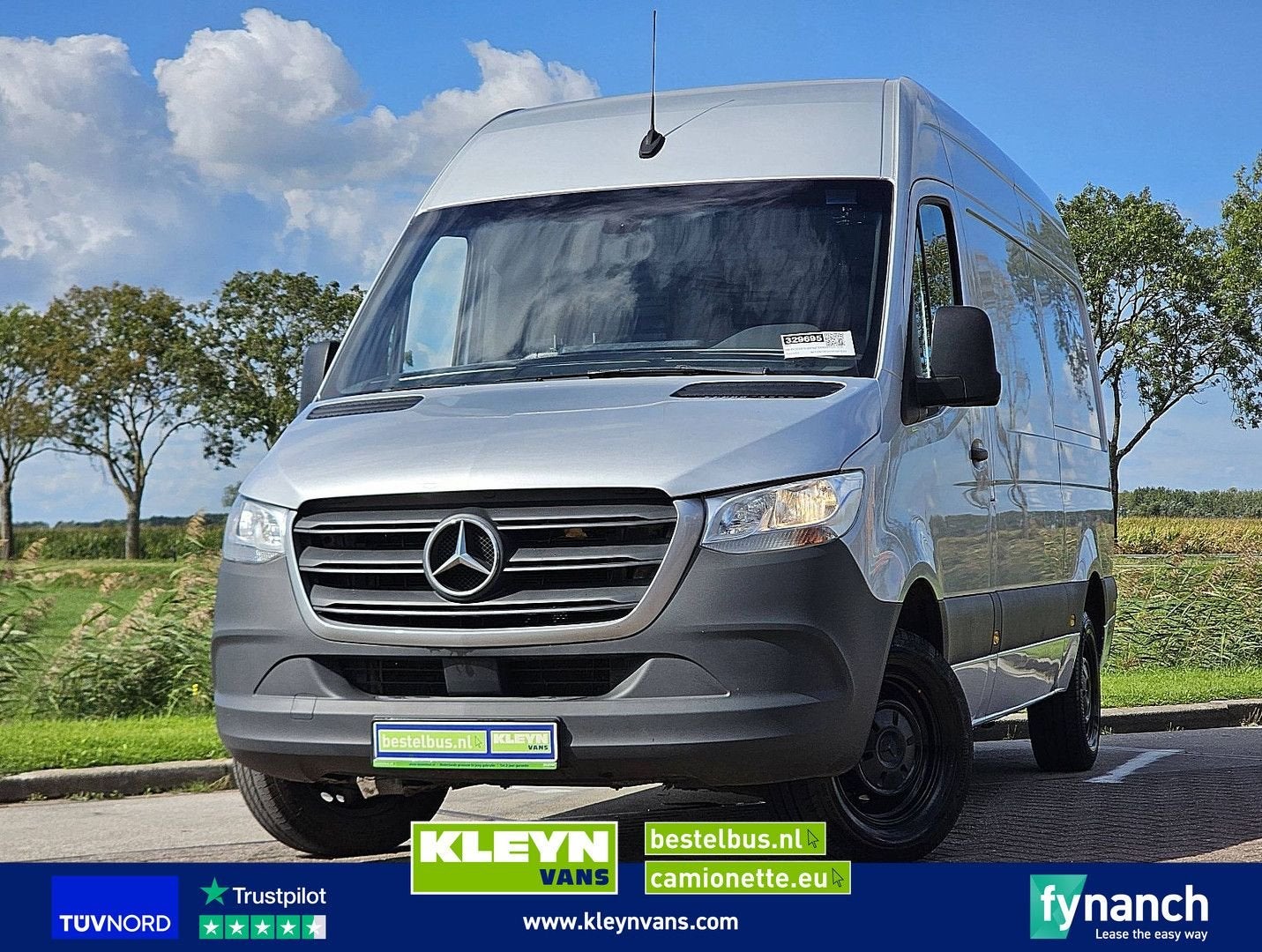 Mercedes-Benz SPRINTER 314 L2H2 RWD Mbux Euro6!, Autos, Argent ou Gris, Achat, Entreprise, Boîte manuelle