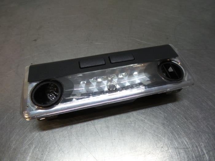 Eclairage intérieur arrière d'un BMW 3-Serie (3-Serie 98-), -, 3 mois de garantie, Utilisé, -