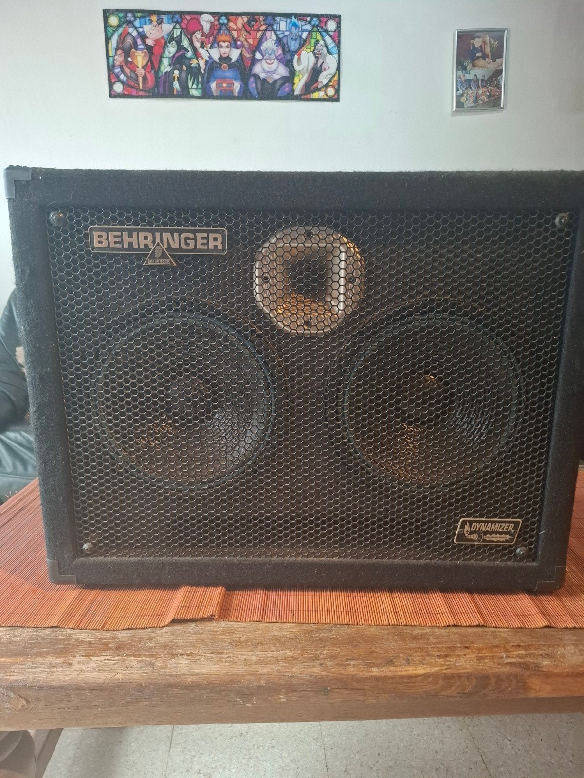 haut parleur behringer, Muziek en Instrumenten, Ophalen, Zo goed als nieuw, 100 watt of meer
