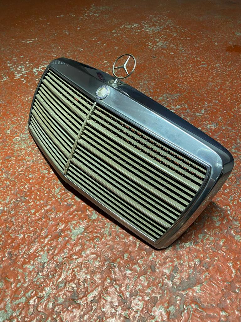 Calandre mercedes (W124), Mercedes-Benz, Enlèvement, Utilisé, Capot moteur