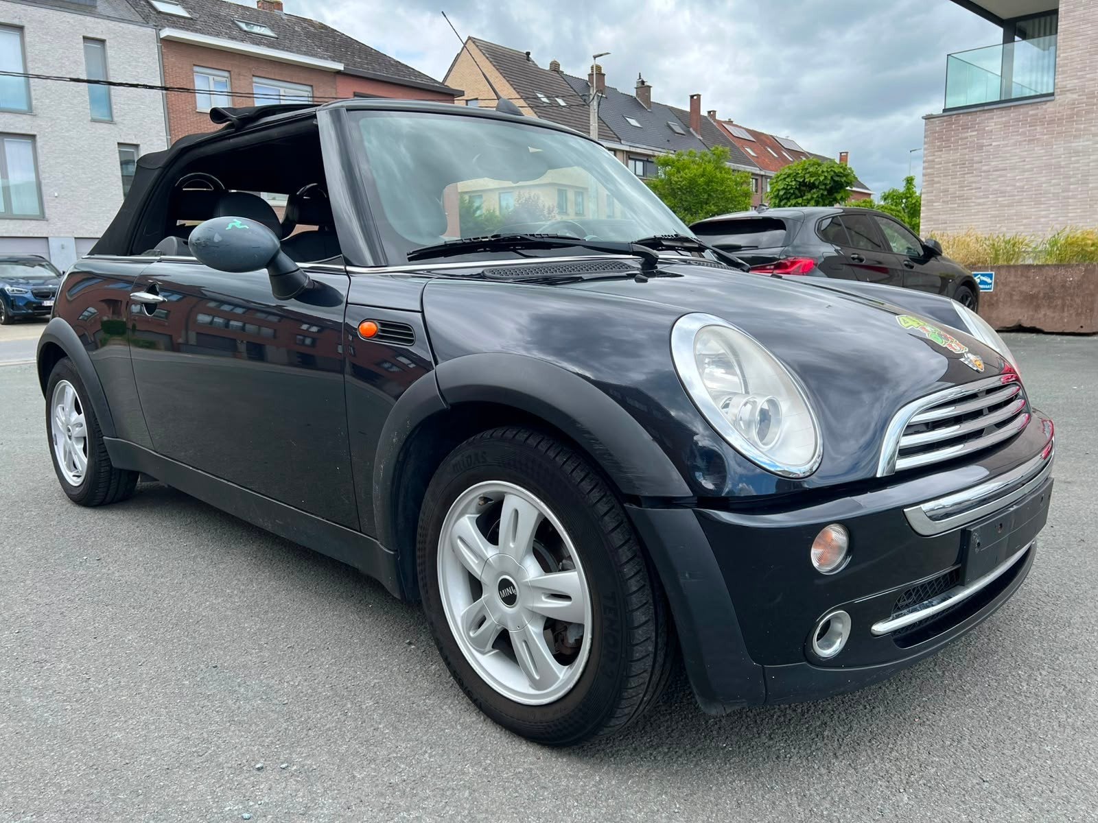 MINI ONE 1.6I CABRIOLET, Autos, Mini, Cuir, Achat, Entreprise, Boîte manuelle