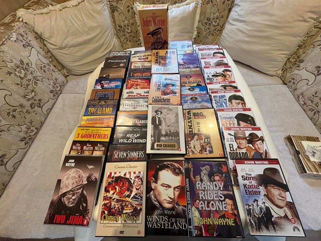 John wayne dvd collectie, Ophalen, Zo goed als nieuw