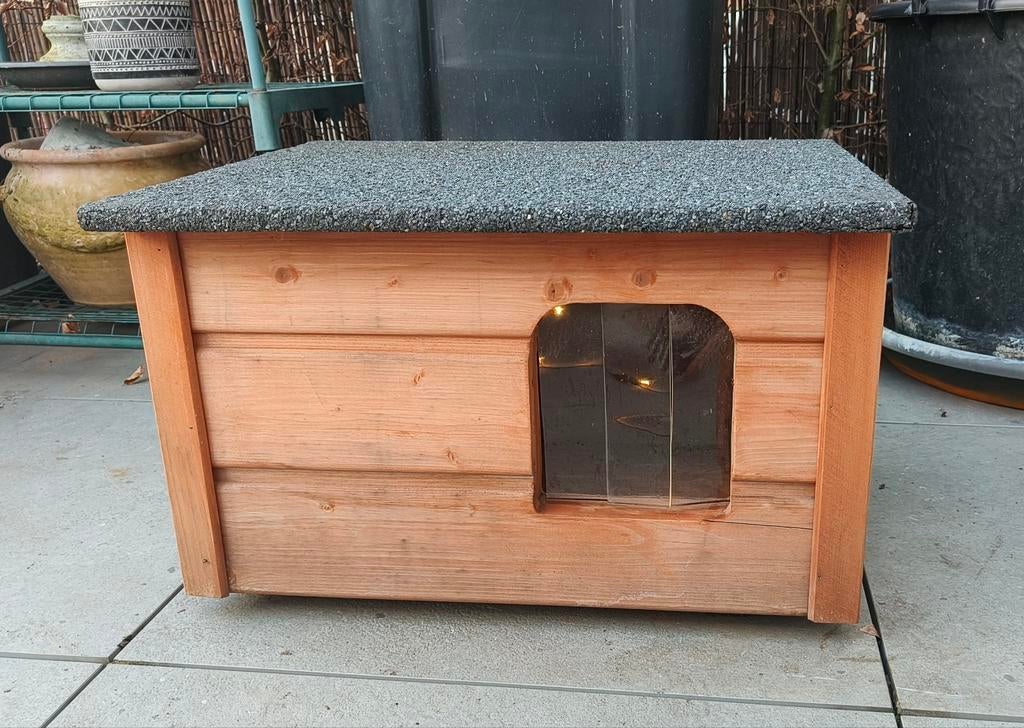 Petite niche chien, cage de couchage petit chien/chat, Animaux & Accessoires, Maisons pour chiens, Enlèvement