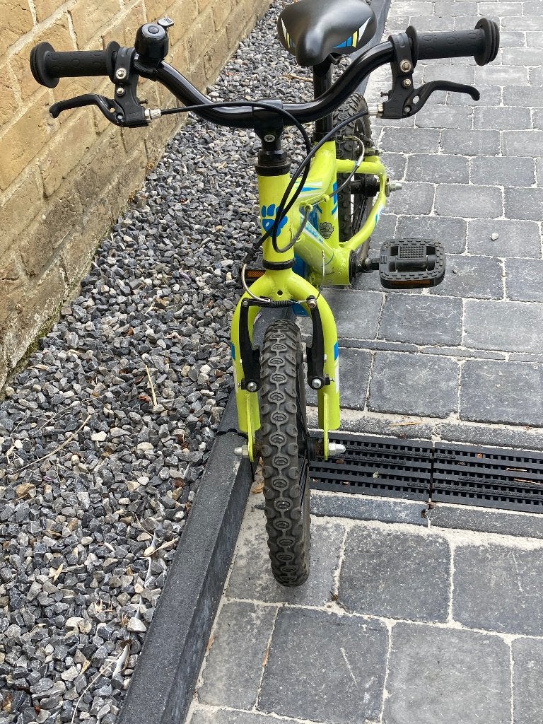 Kinderfiets, Ophalen, Zo goed als nieuw, Zijwieltjes