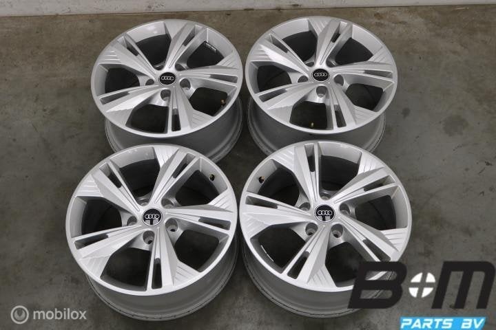 ORIGINEEL! 19 inch breedset velgen Audi Q6! 85H601025BK, Auto-onderdelen, Banden en Velgen, 19 inch, Gebruikt, Velg(en), Personenwagen