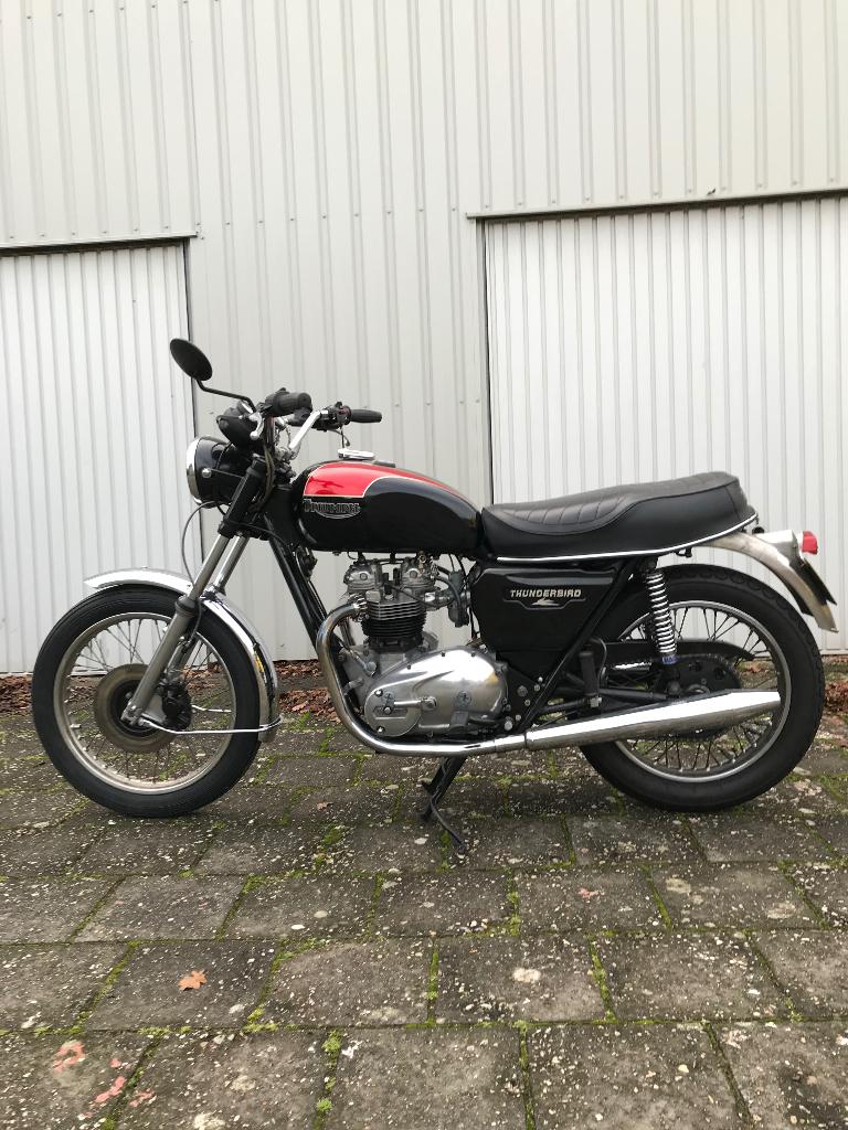 Triumph thunderbird, Motoren, 2 cilinders, Gebruikt, Particulier, Minimaal motorrijbewijs A2