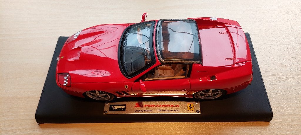 Ferrari 575 Superamerica Super Elite 1:18 Limited Edition, Ophalen of Verzenden, Zo goed als nieuw, Auto, Hot Wheels