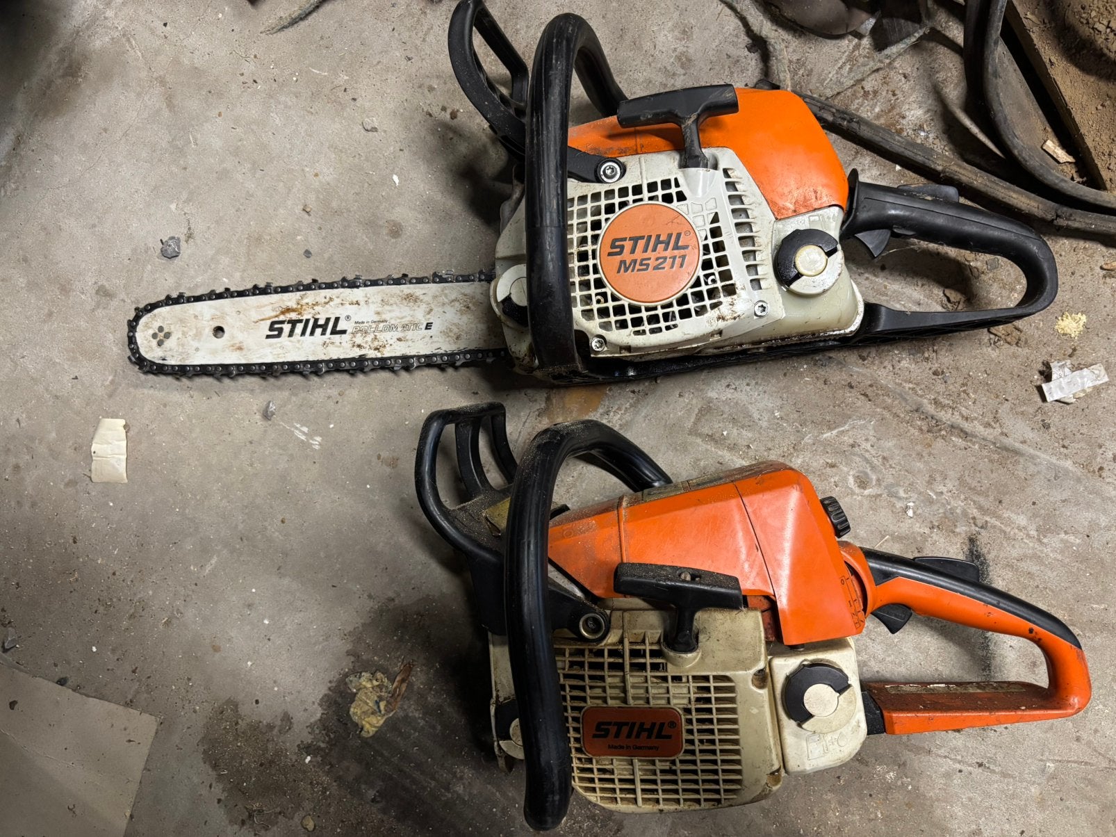 Lot de 2 tronçonneuses sthil ms211 et 021, Enlèvement, Utilisé