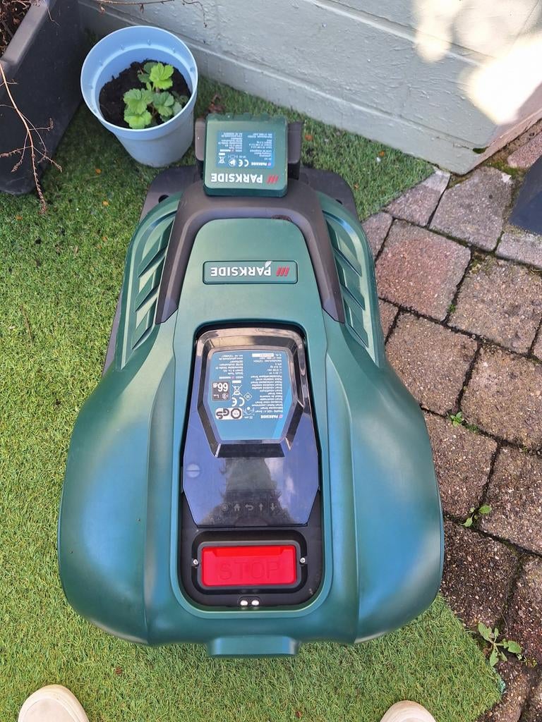 Tondeuse à gazon robotisée, Enlèvement