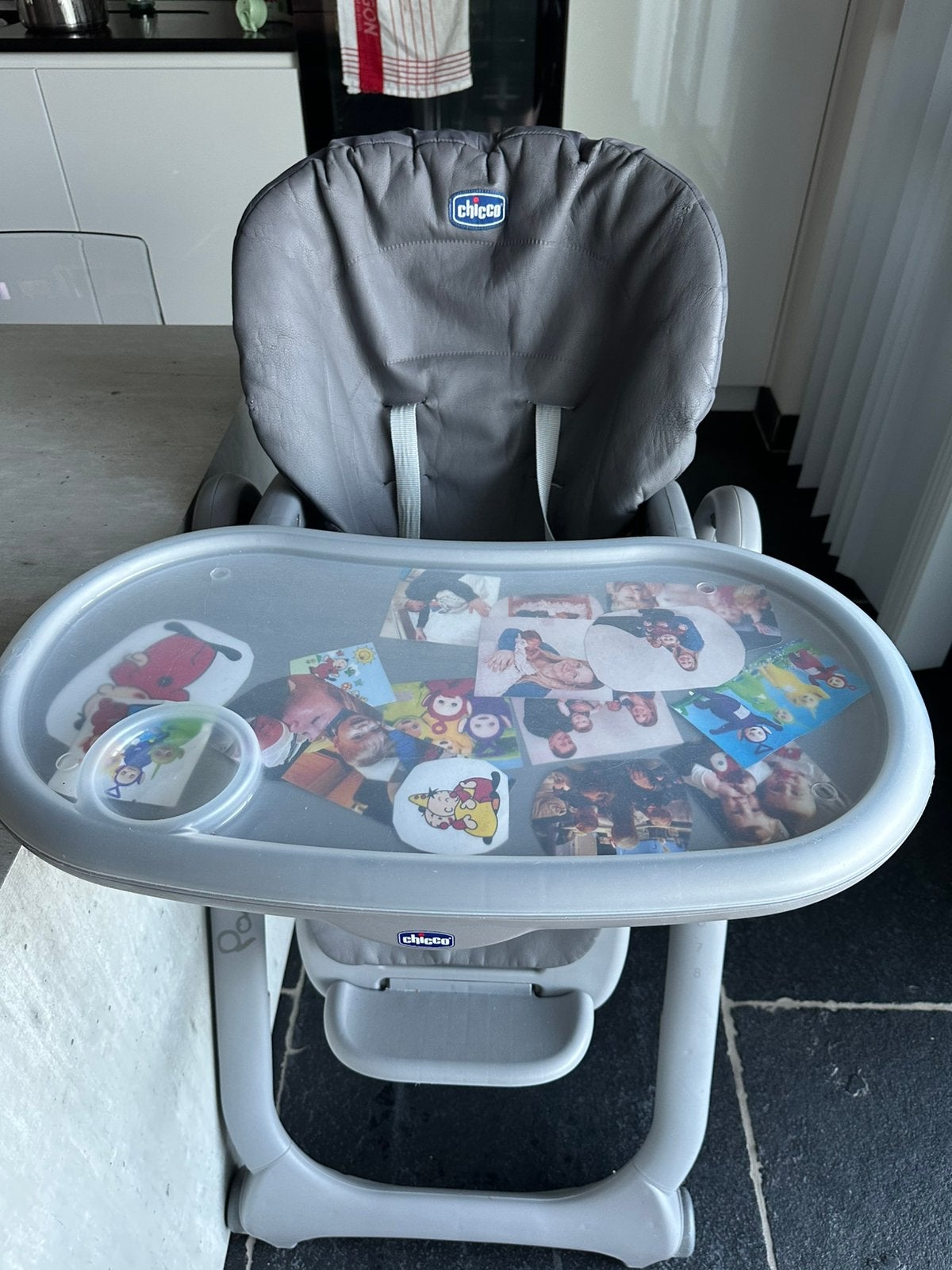 Eetstoel chicco polly magic relax, Kinderen en Baby's, Kinderstoelen, Ophalen, Gebruikt, Meegroeistoel, Gordel(s)