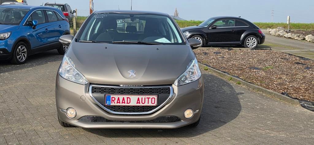 Peugeot 208 _ 1.4 essence / 2012 / 49000km _12 mois garantie, Euro 5, Achat, Entreprise, Boîte manuelle