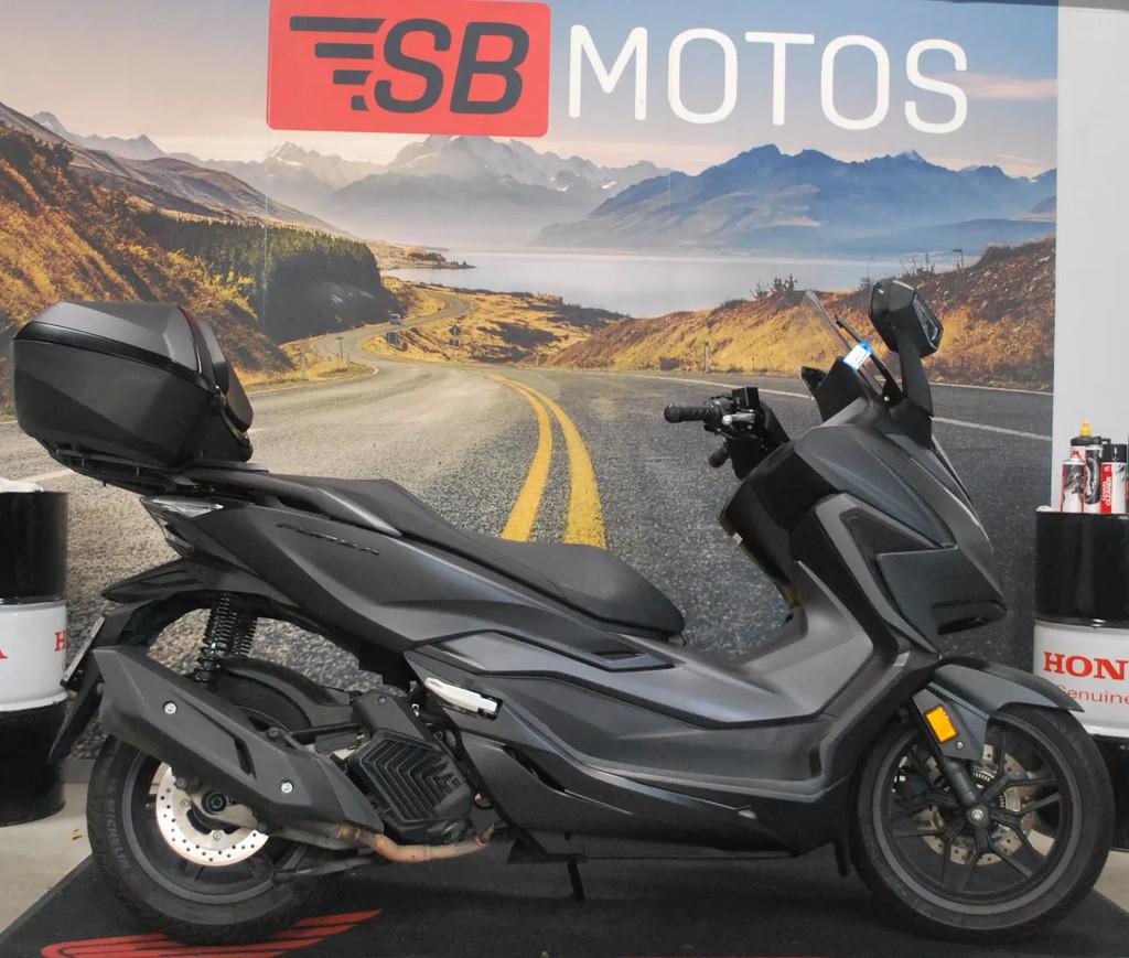 Honda FORZA 125 (bj 2021), Motoren, Bedrijf, 125 cc, Overig, 11 kW of minder