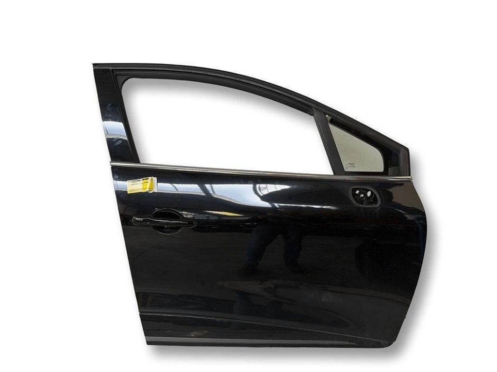 PORTIER RECHTS VOOR Renault Clio IV (5R) (|801008302R|), Auto-onderdelen, Gebruikt, Peter-Huppertz-Straße 5
51063  Köln, DE, Dialog.deutschland@renault.de