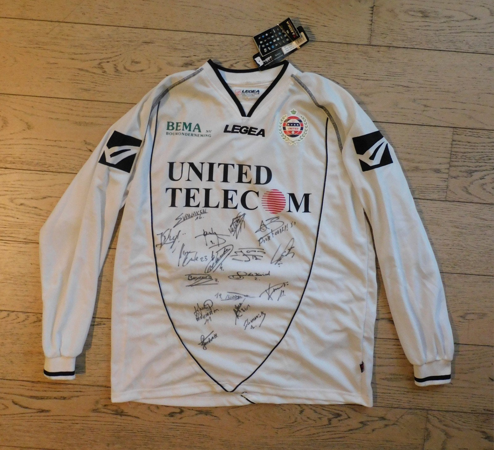 Retro shirt KVSK United . Nu Lommel SK, Ophalen of Verzenden, Nieuw, Shirt