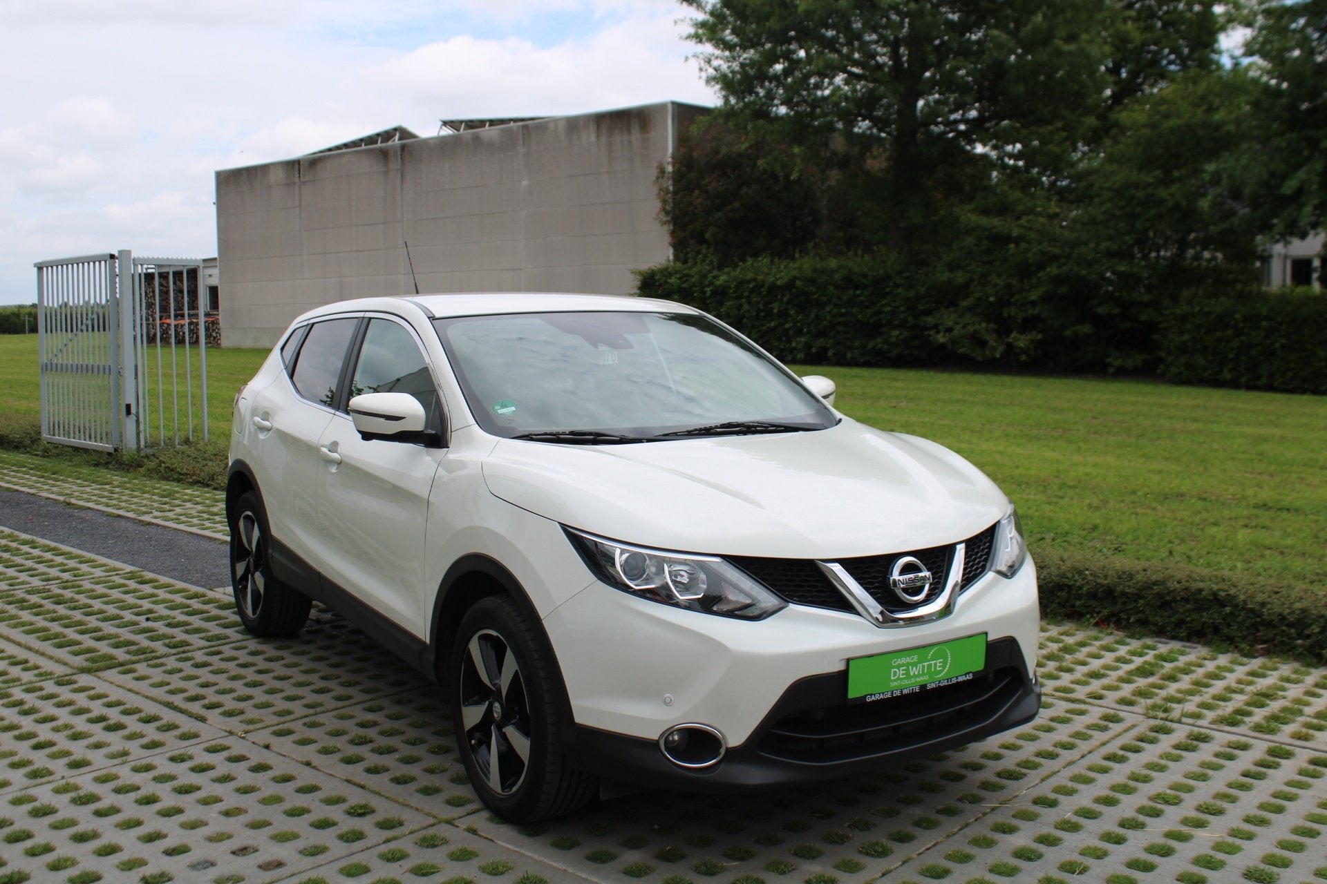 Nissan QASHQAI N-Connecta 115pk DIG-T + Vision Pack, Autos, Achat, Entreprise, https://public.car-pass.be/vhr/aad736cb-b8be-48eb-bff3-51e9da044d19