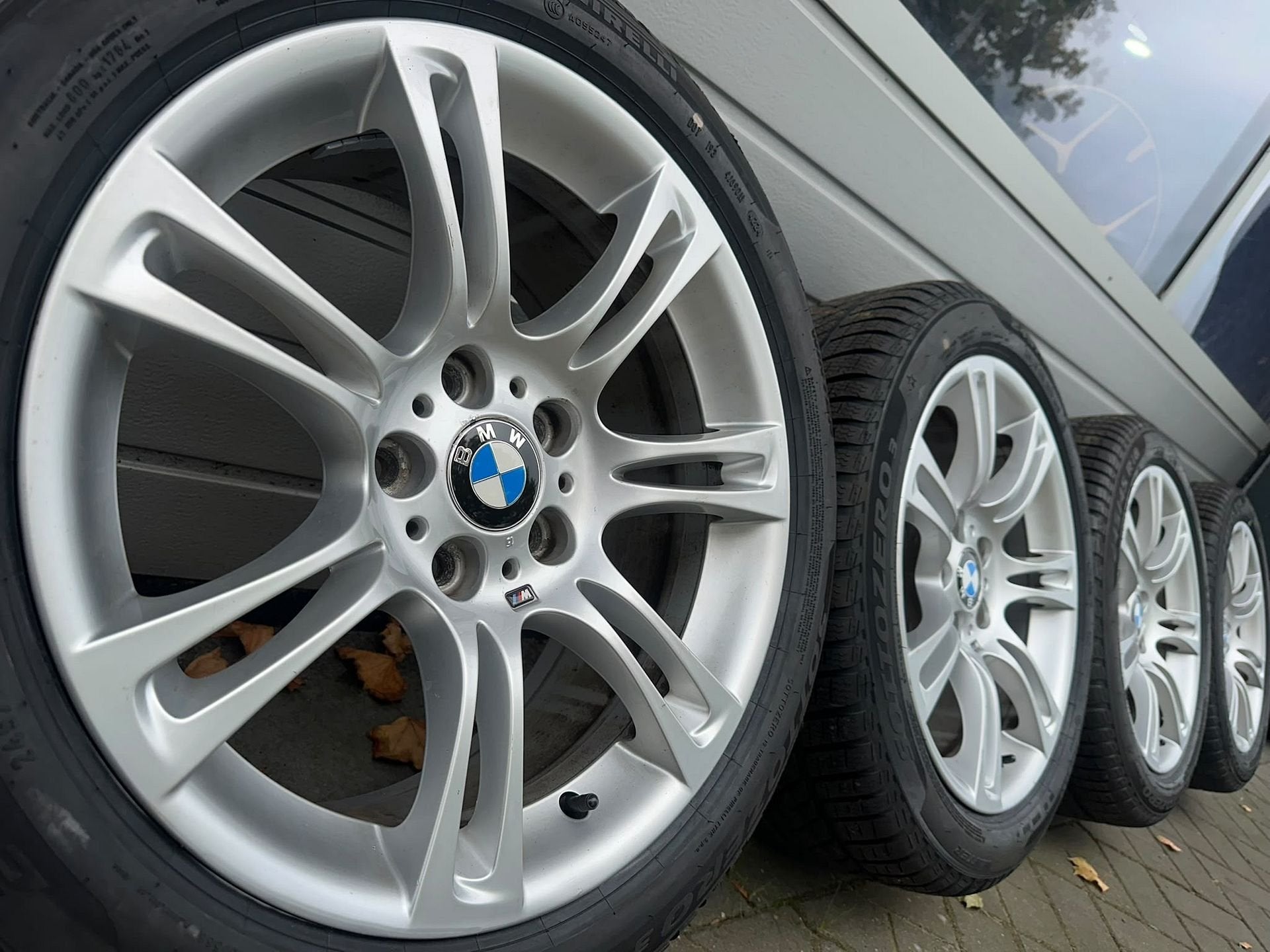 18” BMW 5 serie 350M F10 F11 F06 F12 F13 velgen winterbanden, Auto-onderdelen, 18 inch, -, -, Banden en Velgen