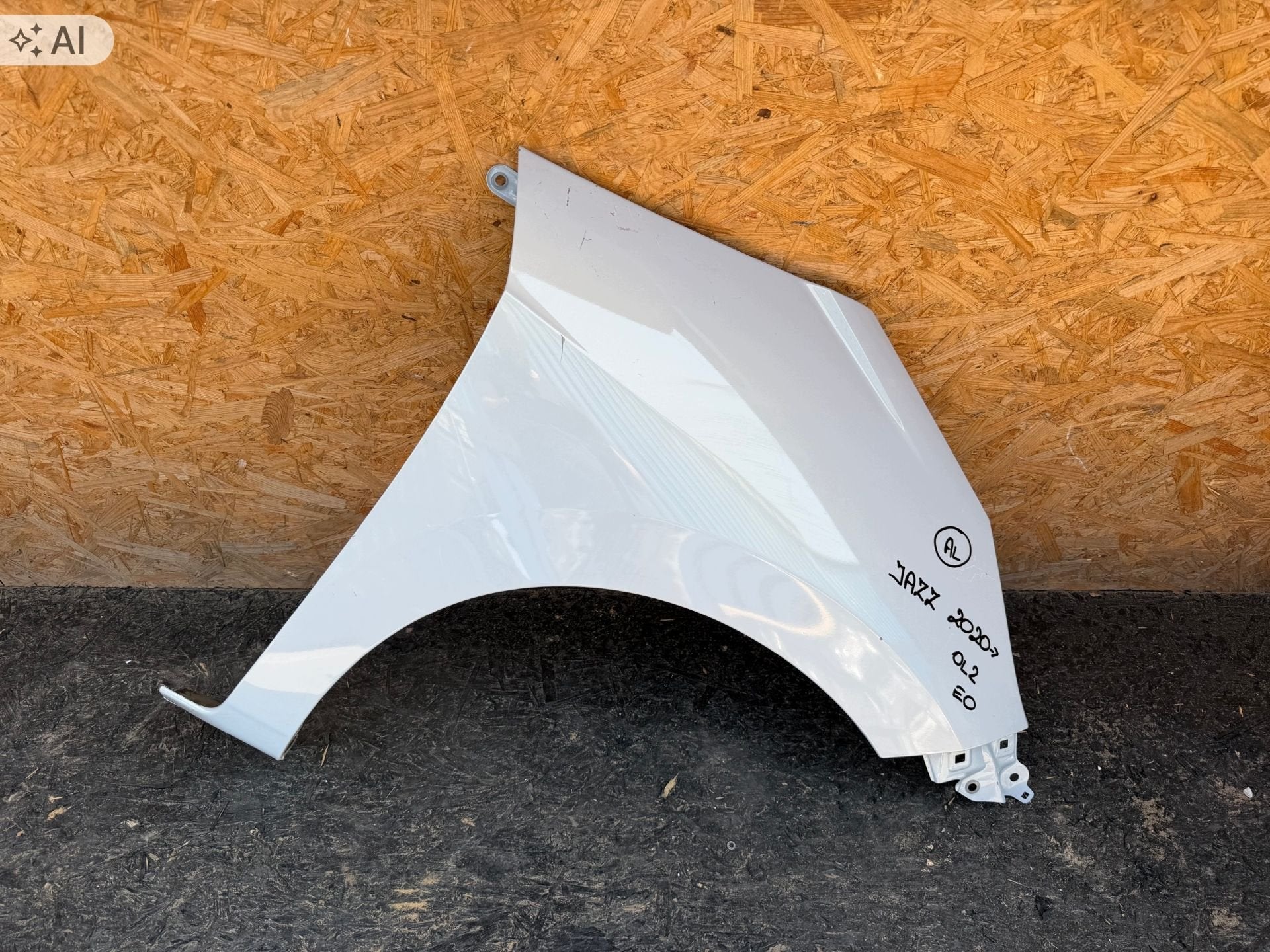 Honda Jazz V Zijscherm Rechts, Gebruikt, Minami-Aoyama 2-chome 1-1
107-8556  Tokyo, Honda Motor Co., Ltd., Honda