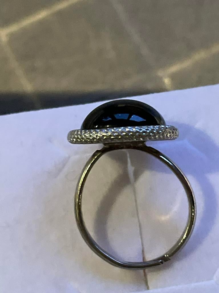 Bague en pierre noire, 20 ou plus grands, Comme neuf, Enlèvement, Argent