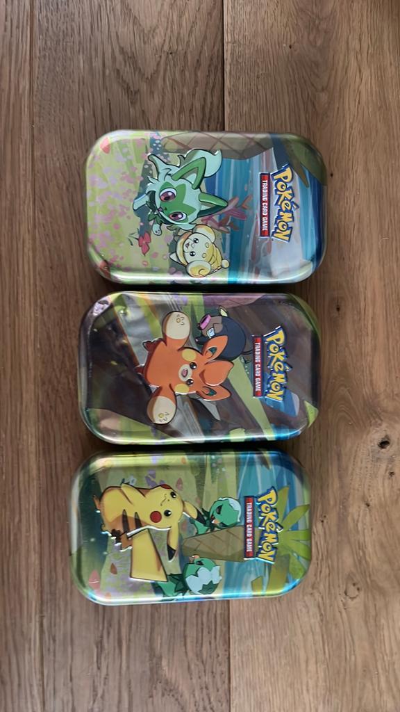 Pokemon mystery box, Envoi, Comme neuf