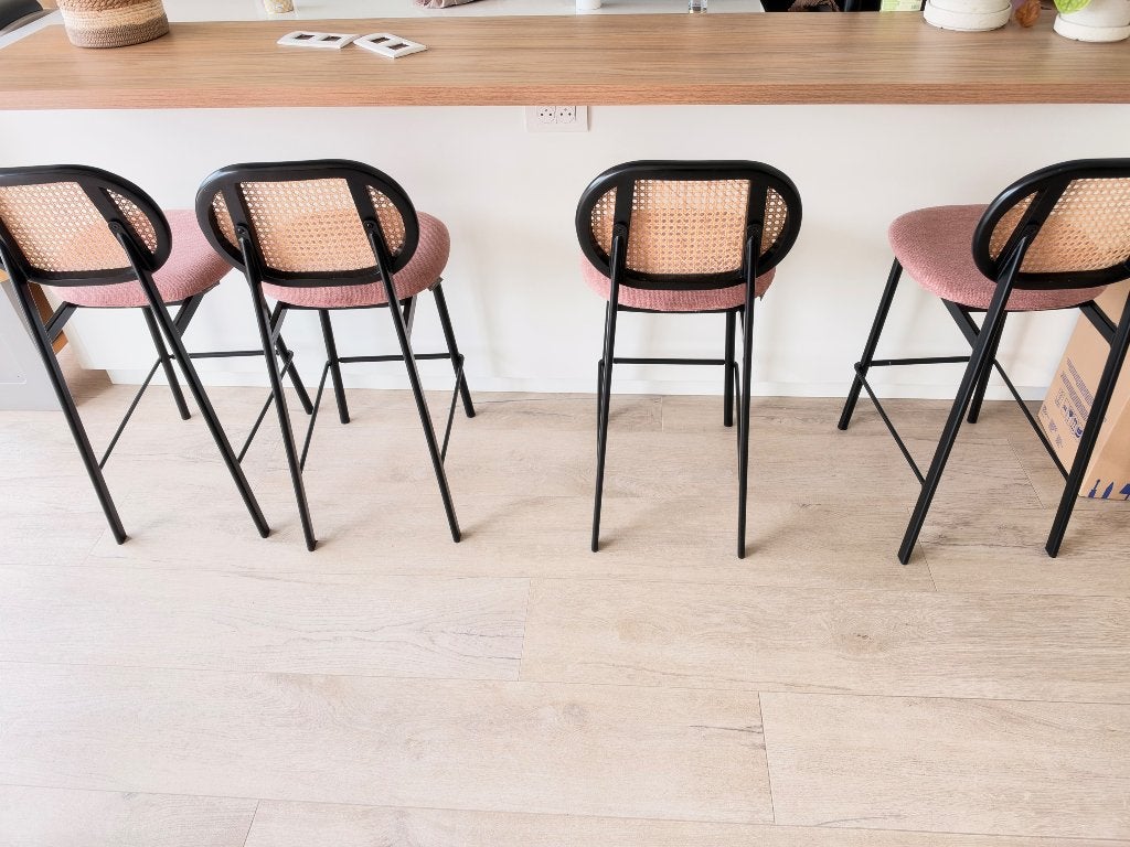 Barstoelen zuiver, 4 tabourets, Comme neuf, Enlèvement, Bois