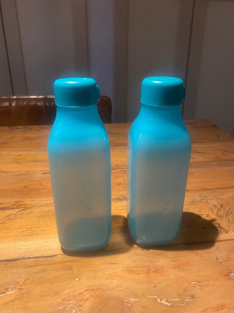 Tupperware flesjes, Huis en Inrichting, Verzenden, Groen