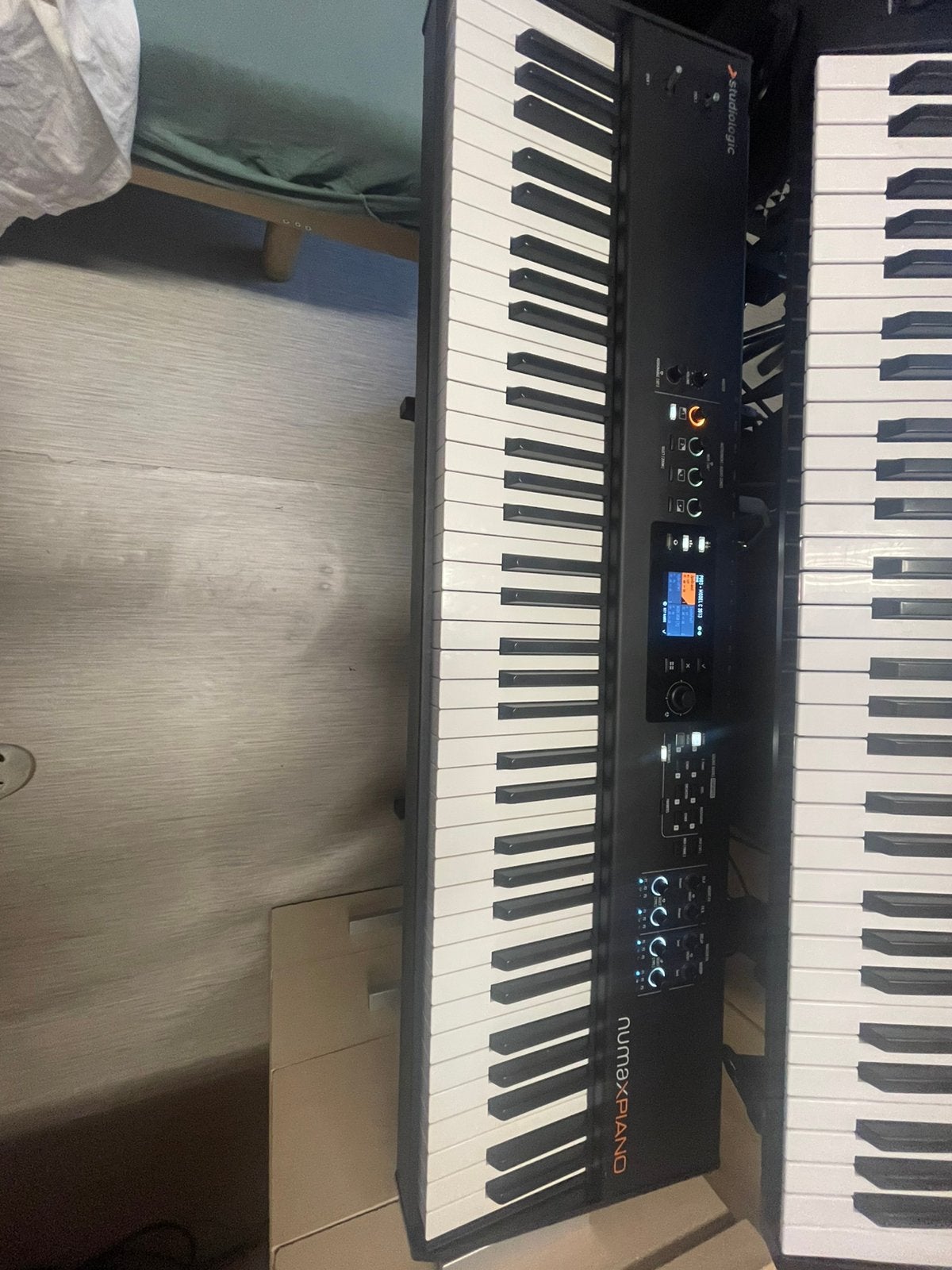 studiologic numa x, Muziek en Instrumenten, Ophalen, Zo goed als nieuw
