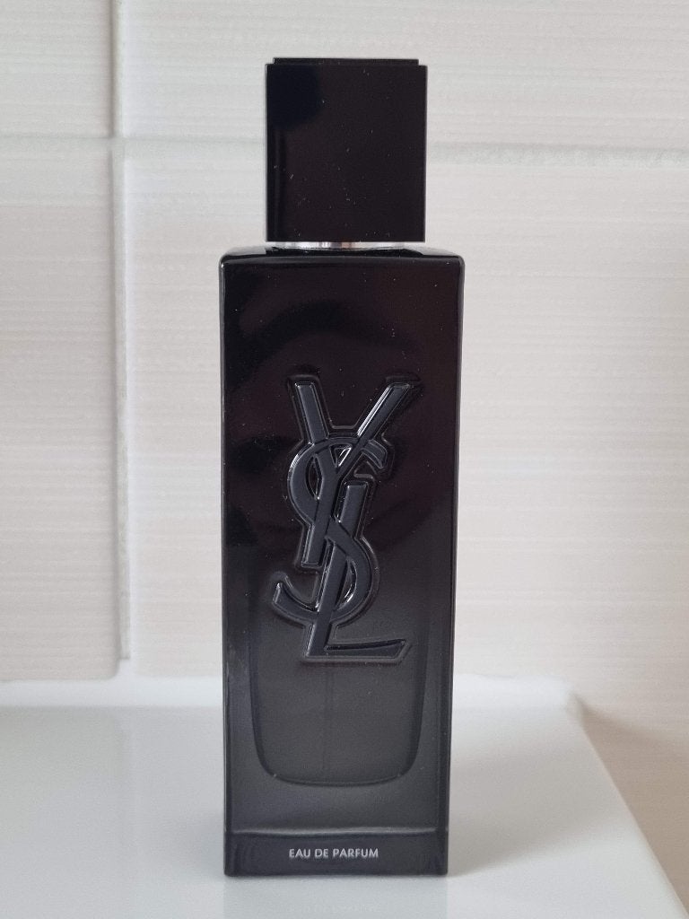 Yves Saint Laurent Myslf eau de parfum 60ml, Ophalen of Verzenden, Zo goed als nieuw, Parfumfles, Gevuld