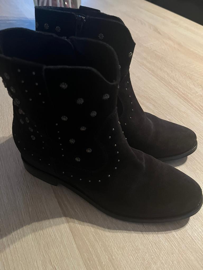 Bottines noires. Pointure 39, Vêtements | Femmes, Chaussures, Enlèvement, Comme neuf