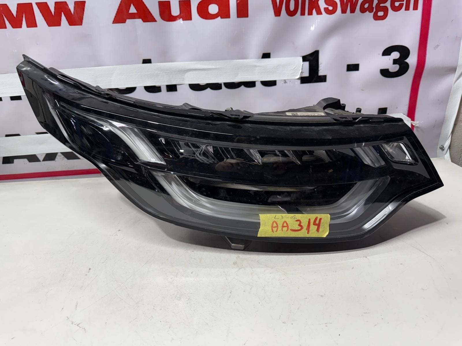 Land Rover Discovery 5 koplamp, Gebruikt, -, -, Ophalen of Verzenden