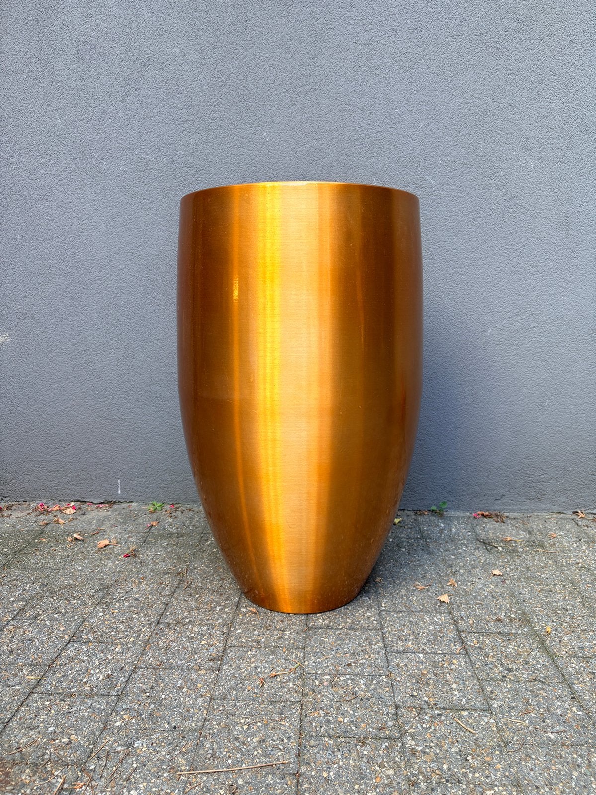 Prachtige goudkleurige bloempot 77cm hoog, Ophalen, Overige materialen, Minder dan 60 cm, Rond