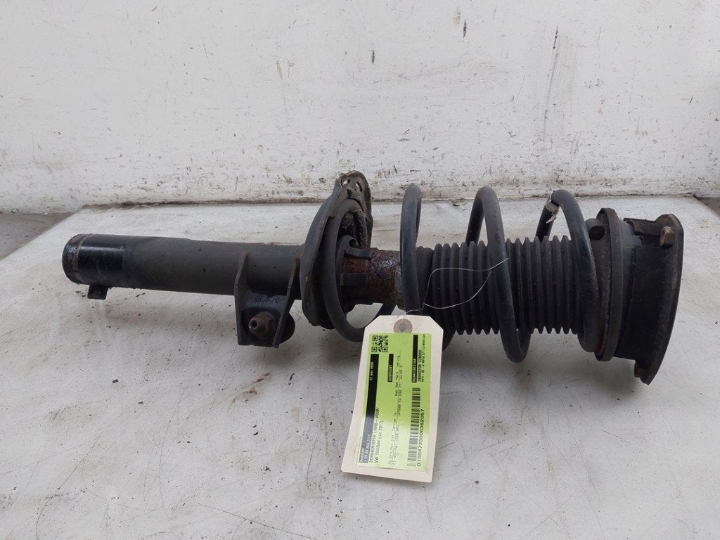 AMORTISSEUR OU ABSORBEUR DE CHOC AVANT GAUCHE Touran (5T1), Autos : Pièces & Accessoires, Dhr. J. Ham, Volkswagen, Administratie@autoham.nl