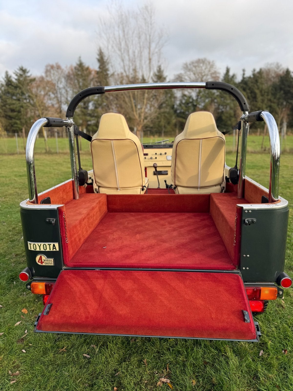 Toyota FJ40L landcruiser van 1974 in uitstekende staat, foto 10