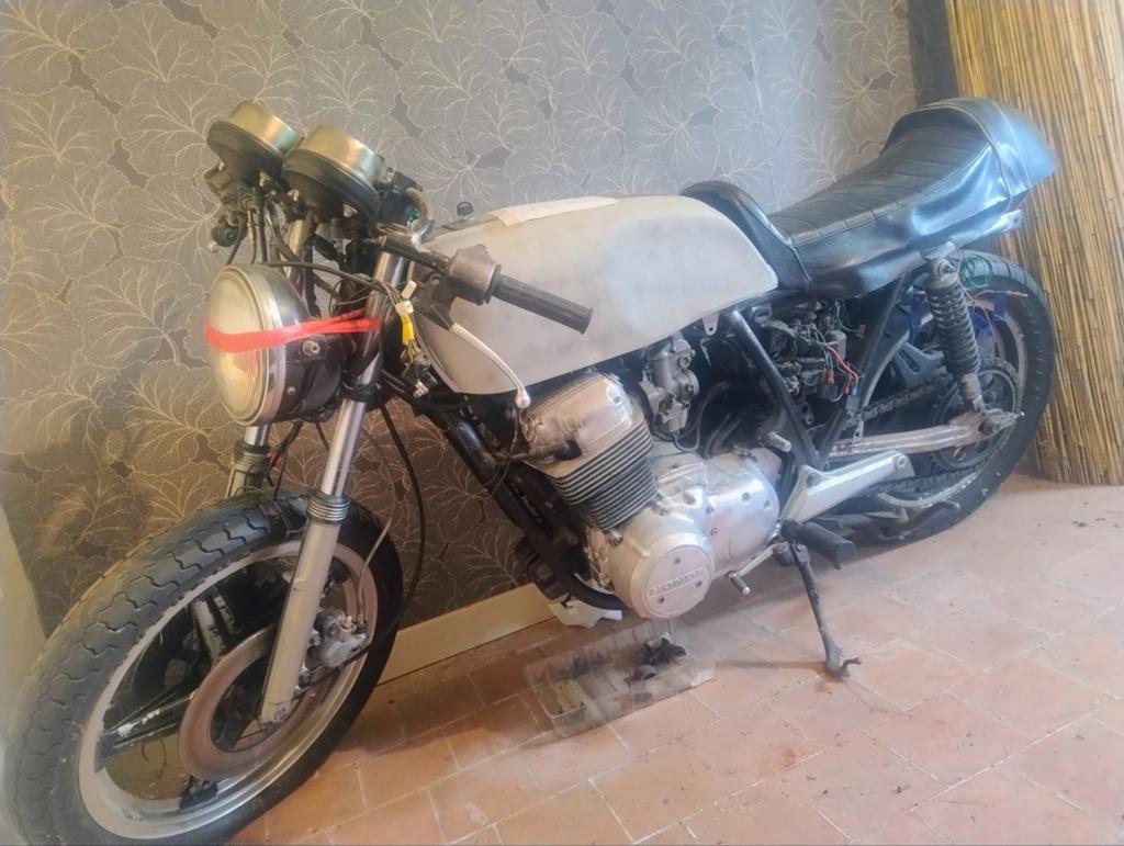 Honda cb 750 Four, Motos, Particulier