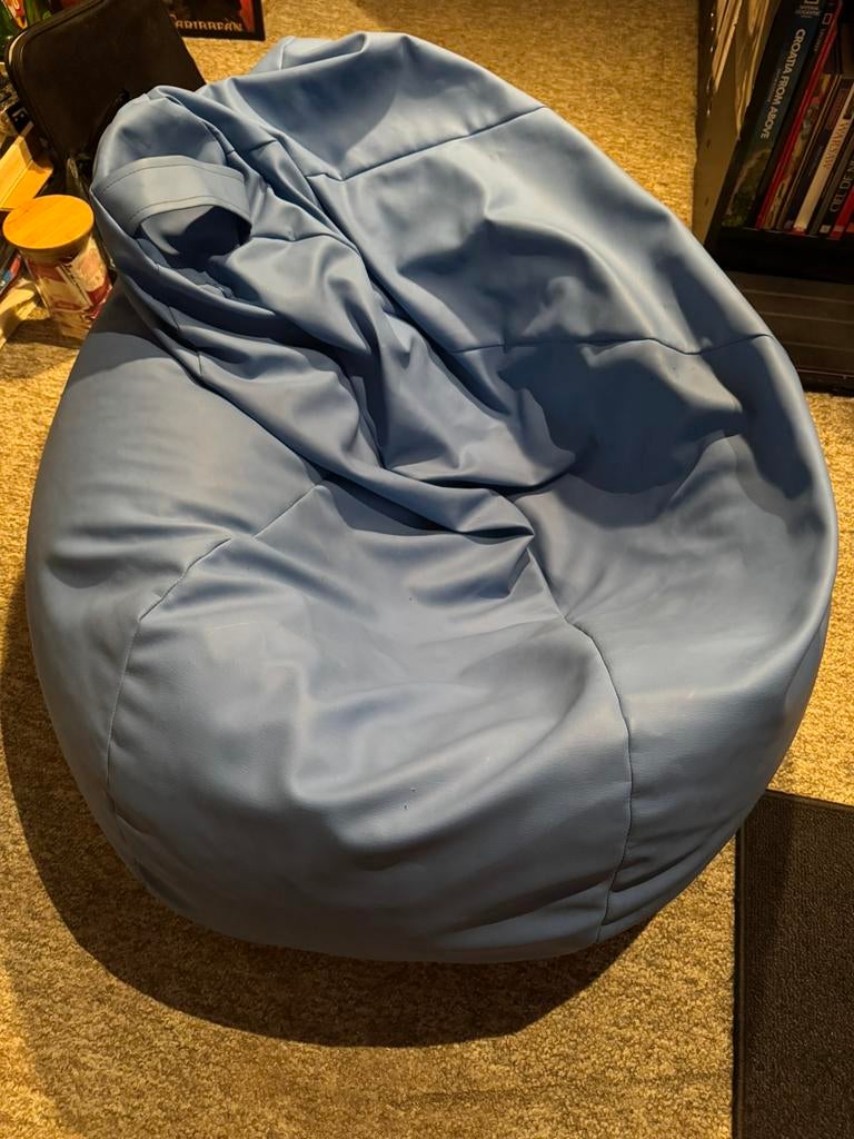 Pouf / Siège-poire avec billes polystyrène bleu parfait état, Enlèvement, Utilisé, Bleu, Pouf