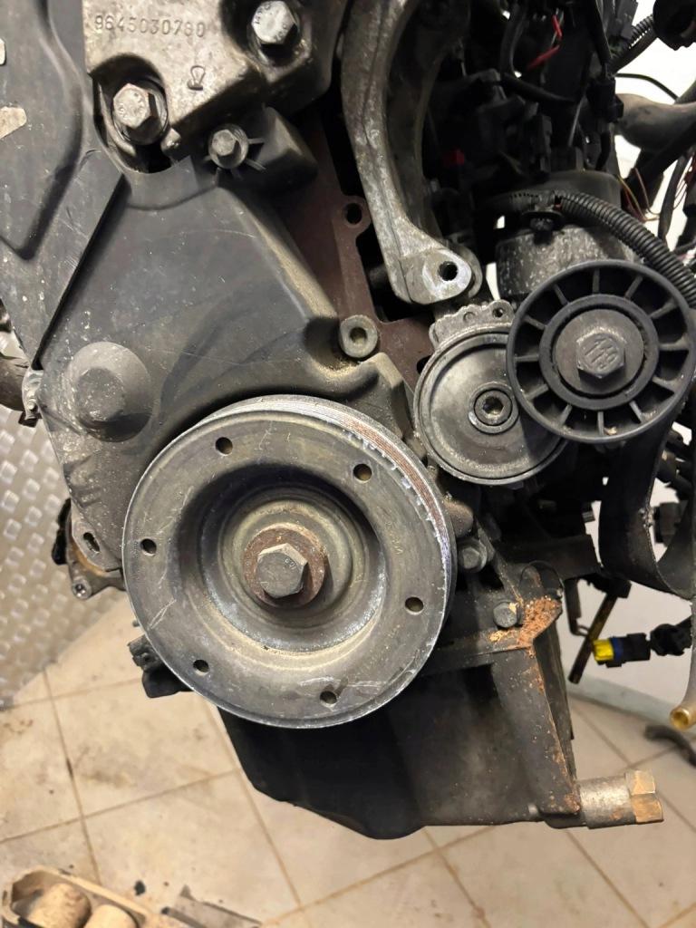 Moteur RHR Complet C4 407 807 C5 C8 JUMPY 607 508 PEUGEOT, Envoi, Utilisé, Daihatsu