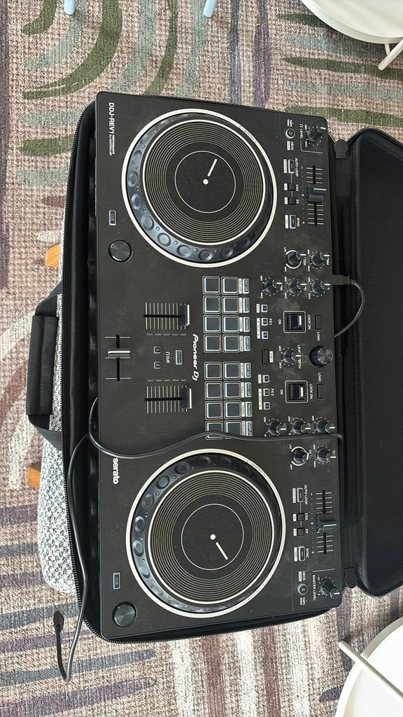 Pioneer DDJ-REV1, Muziek en Instrumenten, Dj-sets en Draaitafels, Ophalen, Zo goed als nieuw, Pioneer