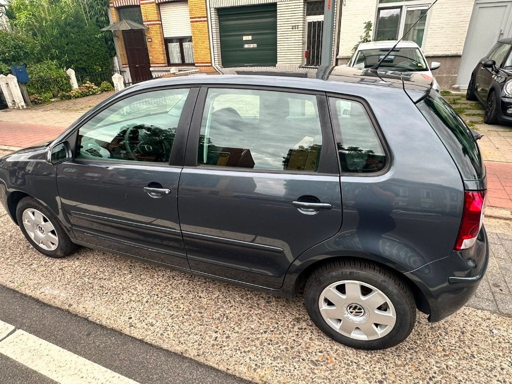 Volkswagen Polo 2005 benzine – 5-deurs, Auto's, Stof, Zwart, Blauw, 5 deurs